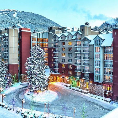 Hilton Whistler Resort & Spa Exterior foto