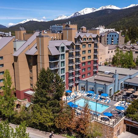 Hilton Whistler Resort & Spa Exterior foto