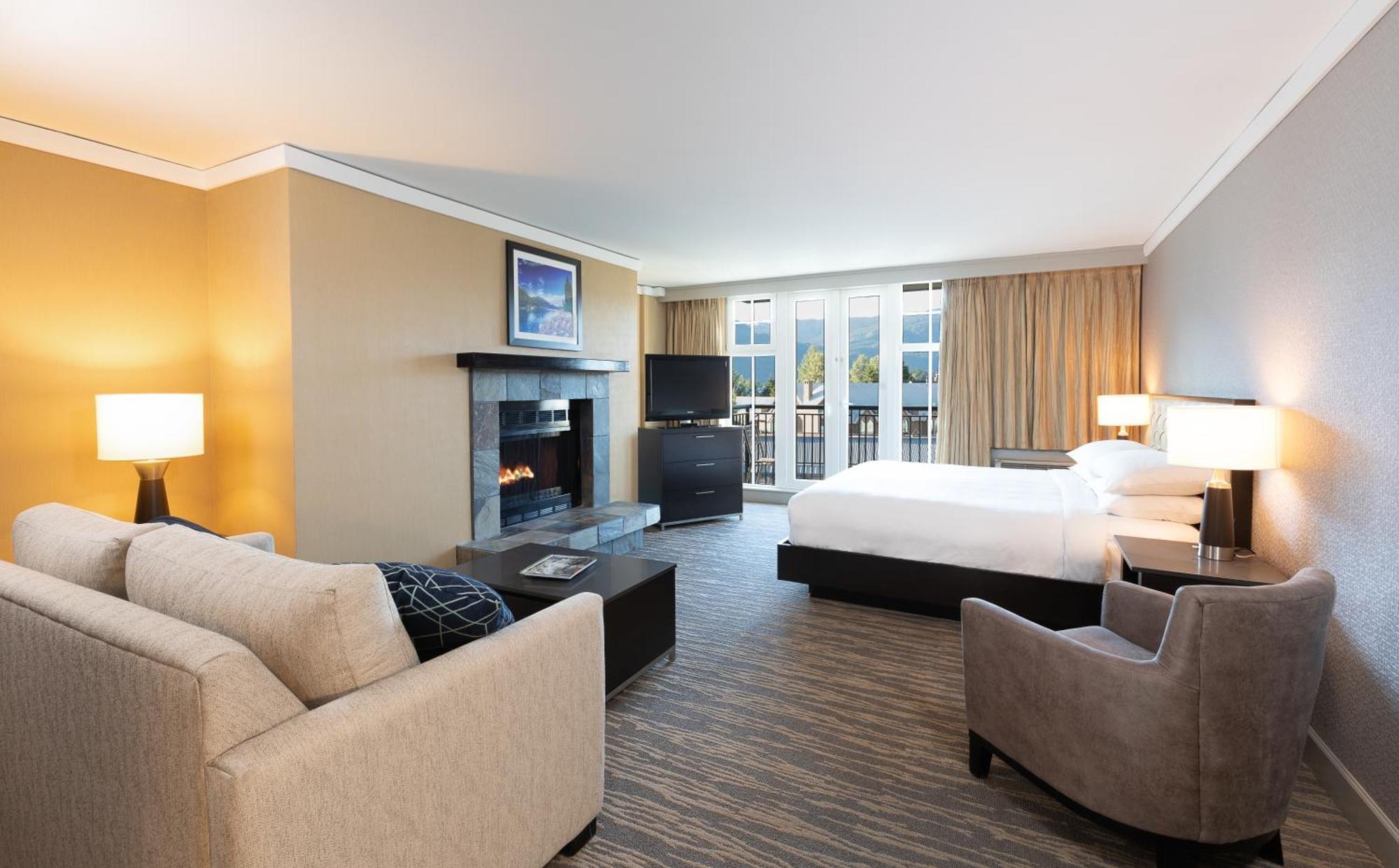 Hilton Whistler Resort & Spa Exterior foto